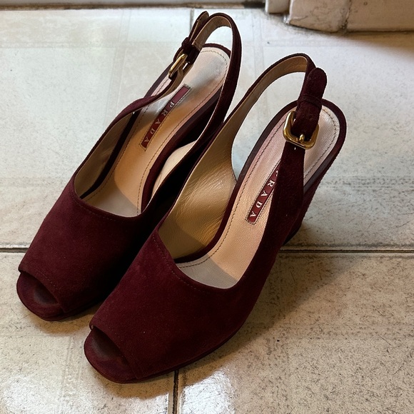 Prada Women's Deep Red Slingback Heels - Picture 1 of 6